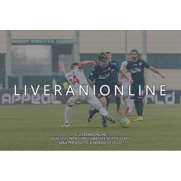 Campionato di Calcio Serie C - Lega Pro 2019/2020 Padova, Italia 02/02/2020 Padova vs Pesaro Nella foto: Davide Voltan (Vis Pesaro) in azione con Pompeu Da Silva Ronaldo (Padova) FOTO MATTIA RADONI-ALESSIO MARINI-AG ALDO LIVERANI SAS