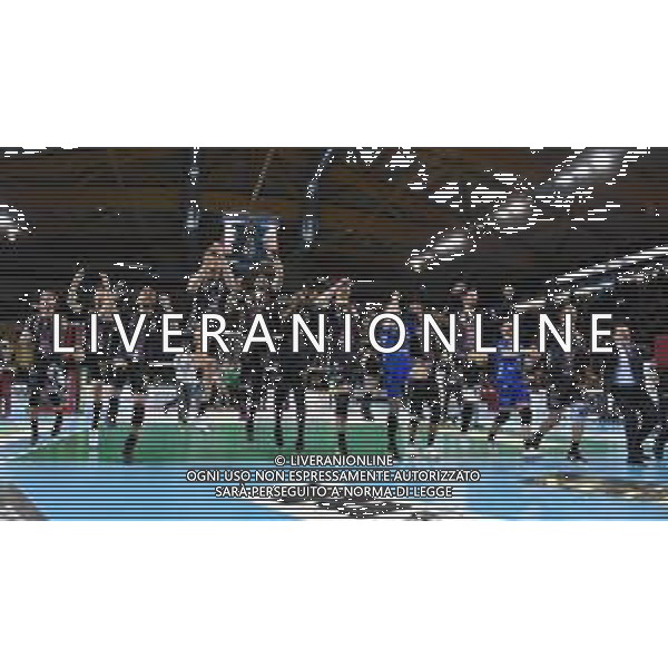 Campionato di Volley Superlega Serie A 2019/2020 Civitanova, Italia 02/02/2020 Cucine Lube Civitanova - Calzedonia Verona Nella foto: I giocatori della Cucine Lube Civitanova salutano i tifosi a fine partita FOTO ROBERTO BARTOMEOLI-ALESSIO MARINI-AG ALDO LIVERANI SAS