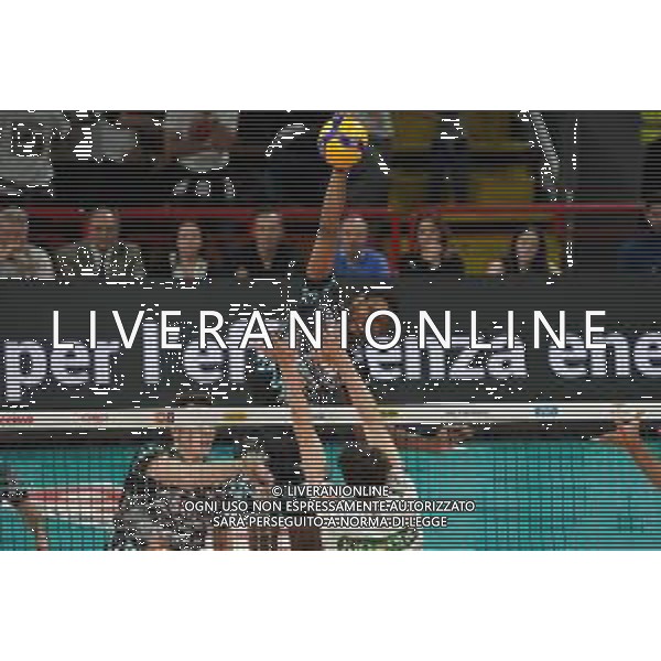 Campionato di Volley Superlega Serie A 2019/2020 Perugia, Italia 02/02/2020 Sir Safety Conad Perugia vs Kioene Padova Nella foto: wilfredo leon venero (n.9 schiacciatore sir safety conad perugia) schiaccia ©Loris Cerquiglini - Alessio Marini / AGENZIA ALDO LIVERANI SAS