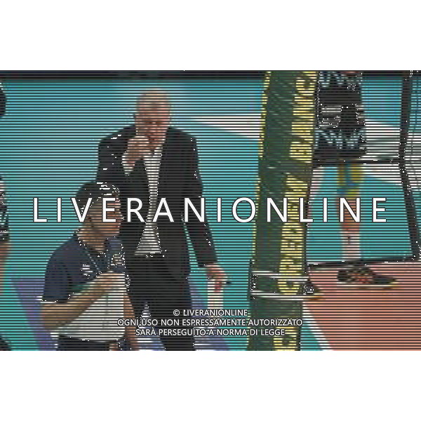 Campionato di Volley Superlega Serie A 2019/2020 Perugia, Italia 02/02/2020 Sir Safety Conad Perugia vs Kioene Padova Nella foto: heynen vital (allenatore sir safety conad perugia) protesta con il 2¬∞ arbitro ©Loris Cerquiglini - Alessio Marini / AGENZIA ALDO LIVERANI SAS
