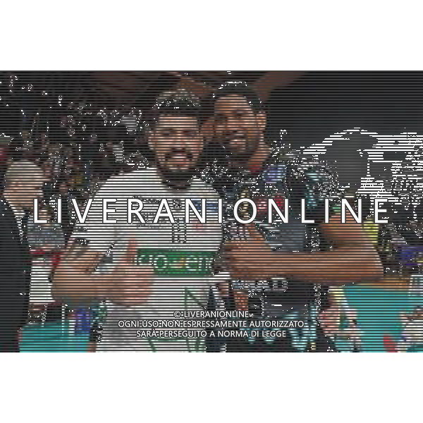 Campionato di Volley Superlega Serie A 2019/2020 Perugia, Italia 02/02/2020 Sir Safety Conad Perugia vs Kioene Padova Nella foto: hernandez ramos fernando (n.19 schiacciatore kioene padova) wilfredo leon venero (n.9 schiacciatore sir safety conad perugia) a fine gara ©Loris Cerquiglini - Alessio Marini / AGENZIA ALDO LIVERANI SAS