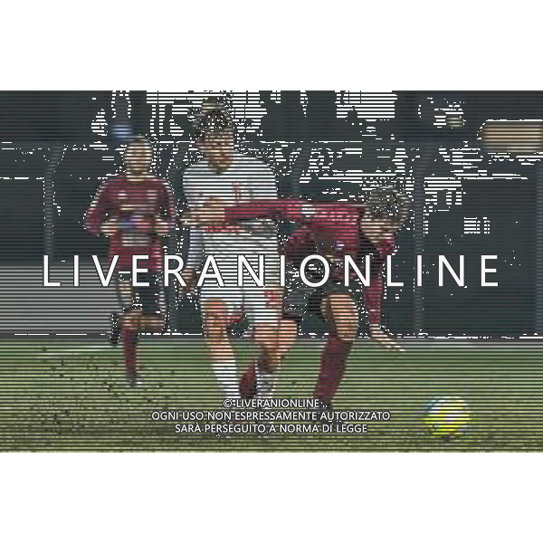 Campionato di Calcio Serie C - Lega Pro 2019/2020 Pontedera, Italia 02/02/2020 Pontedera vs Juventus U23 Nella foto: Filippo Serena (P) supera Giacomo Vrioni (J) FOTO FABIO FAGIOLINI-ALESSIO MARINI-AG ALDO LIVERANI SAS