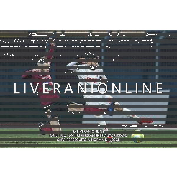 Campionato di Calcio Serie C - Lega Pro 2019/2020 Pontedera, Italia 02/02/2020 Pontedera vs Juventus U23 Nella foto: Gianluca Frabotta (J) dribbla Caio De Cenco (P) FOTO FABIO FAGIOLINI-ALESSIO MARINI-AG ALDO LIVERANI SAS