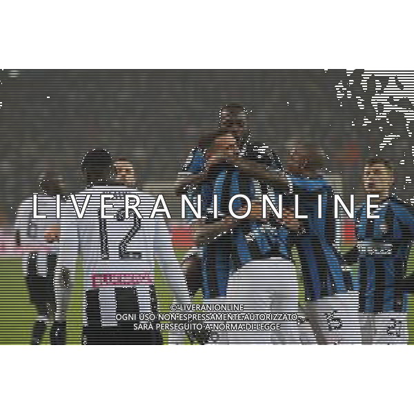 UDINESE - INTER CAMPIONATO CALCIO SERIE A TIM 02.02.2020 NELLA FOTO ESULTANZA DOPO IL GOL SU RIGORE DI ROMELU LUKAKU - ABBRACCIO ©PG / AGENZIA ALDO LIVERANI SAS