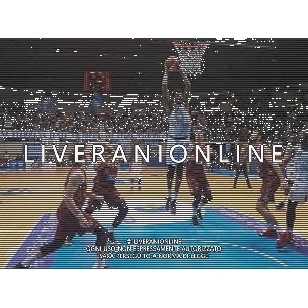 Campionato di Basket Serie A 2019/2020 Desio, Italia 02/02/2020 Acqua S. Bernardo Cantu vs Umana Reyer Venezia Nella foto: Hayes della S.Bernardo Cantu circondato dai difensori della Umana Reyer Venezia FOTO SAVINO PAOLELLA-ALESSIO MARINI-AG ALDO LIVERANI SAS