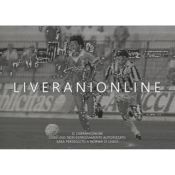 10-09-1989 TORINO CAMPIONATO DI CALCIO SERIE A JUVENTUS ASCOLI 3-1 NELLA FOTO ANTONIO SABATO E RUI BARROS AG ALDO LIVERANI SAS