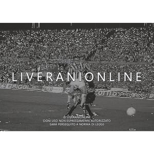 02-05-1990 TORINO FINALE DI ANDATA DI COPPA UEFA JUVENTUS FIORENTINA 3-1 NELLA FOTO SALVATORE SCHILLACI AG ALDO LIVERANI SAS