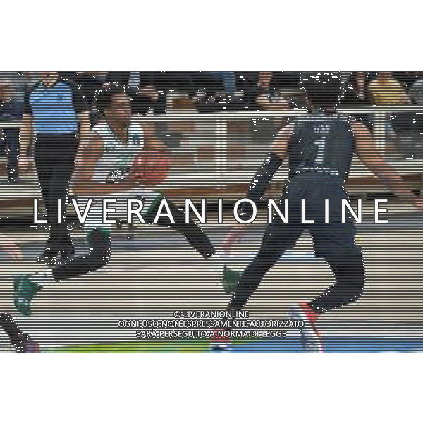 Basket EuroCup 2019/2020 Trento, Italia 04/02/2020 Dolomiti Energia Trento vs Darussafaka Tekfen Istanbul Nella foto: Jarrod Lamb (20) Darussafaka Tekfen Istanbul FOTO ROBERTO TOMMASINI-ALESSIO MARINI-AG ALDO LIVERANI SAS
