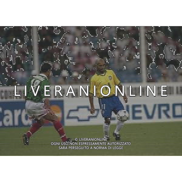 16-12-1997 -FIFA Confederations Cup Saudi Arabia -BRASILE MESSICO 3-2 NELLA FOTO ROMARIO AG ALDO LIVERANI SAS