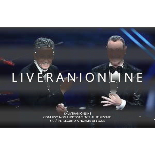 Foto: Aldo Liverani 04/02/2020 Sanremo (Italia) Spettacolo Serata n\'1 - 70\' Festival di Sanremo Teatro Ariston Nella foto: Fiorello e Amadeus Photo: Aldo Liverani 04 February 2020 Sanremo (Italy) Entertainment Day 1 of 70\' Festival Sanremo In the pic: Fiorello and Amadeus