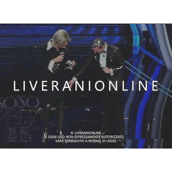 Foto: Aldo Liverani 05/02/2020 Sanremo (Italia) Spettacolo Serata n\'2 - 70\' Festival di Sanremo Teatro Ariston Nella foto: Fiorello e Amadeus Photo: Aldo Liverani 05 February 2020 Sanremo (Italy) Entertainment Day 2 of 70\' Festival Sanremo In the pic: Fiorello and Amadeus