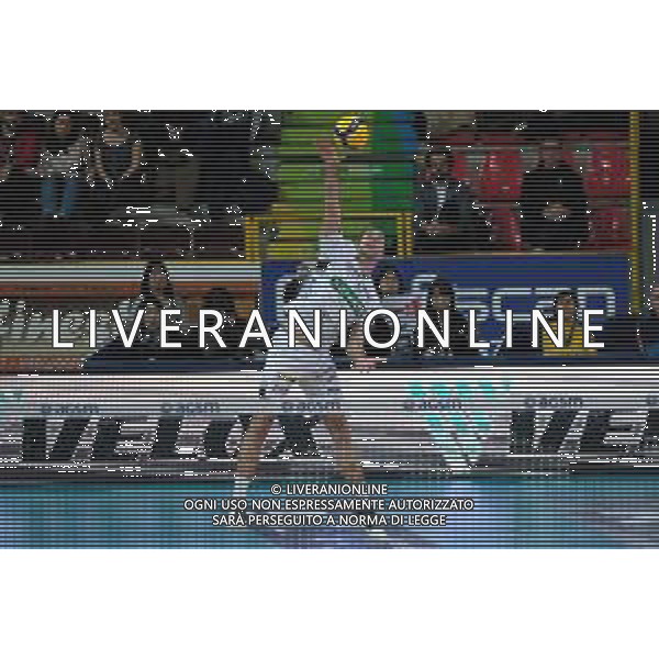 Campionato di Volley Superlega Serie A 2019/2020 Verona, Italia 05/02/2020 Calzedonia Verona - Kioene Padova Nella foto: Dragan Travica (13) Kioene Padova al servizio ©Roberto Tommasini - Alessio Marini / AGENZIA ALDO LIVERANI SAS