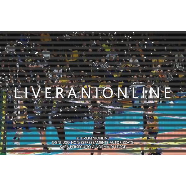 Campionato di Volley Superlega Serie A 2019/2020 Modena, Italia 05/02/2020 Leo Shoes Modena vs Cucine Lube Civitanova Nella foto: Attacco di Ivan Zaytsev (09) (Loe Shoes Modena) ©Daniele Nicli - Alessio Marini / AGENZIA ALDO LIVERANI SAS