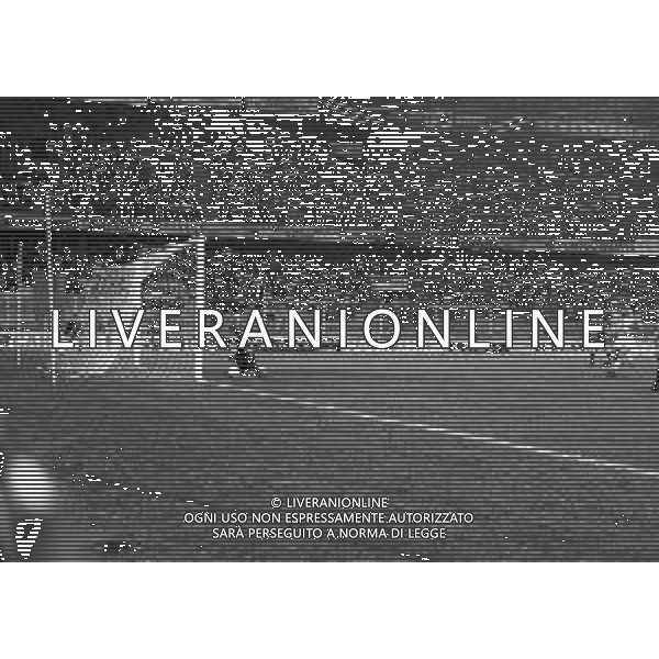 07-10-1990 GENOVA SEDICESIMI DI FINALE DI COPPA DELLE COPPE SAMPDORIA KAISERLAUTERN 2-0 NELLA FOTO GOALROBERTO MANCINI AG ALDO LIVERANI SAS