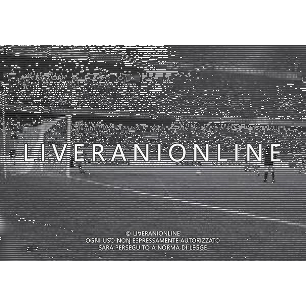 07-10-1990 GENOVA SEDICESIMI DI FINALE DI COPPA DELLE COPPE SAMPDORIA KAISERLAUTERN 2-0 NELLA FOTO GOAL ROBERTO MANCINI AG ALDO LIVERANI SAS