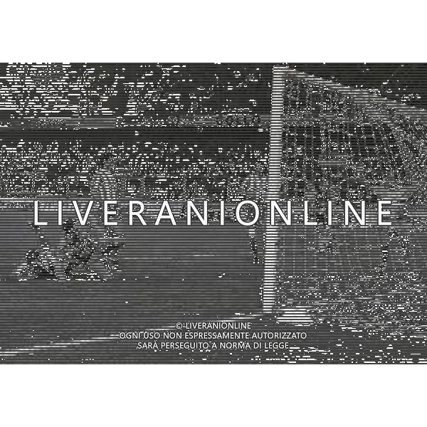 07-11-1990 GENOVA COPPA DELLE COPPE OTTAVI DI RITORNO SAMPDORIA-OLYMPIAKOS 3-1 NELLA FOTO GOAL MARCO BRANCA AG ALDO LIVERANI SAS