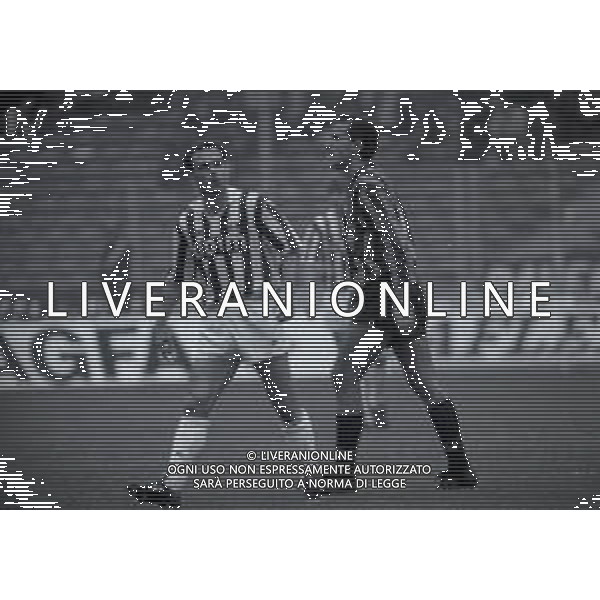 28-10-1990 TORINO CAMPIONATO DI CALCIO SERIE A JUVENTUS INTER 4-2 NELLA FOTO SALVATORE SCHILLACI E SERGIO BATTISTINI AG ALDO LIVERANI SAS