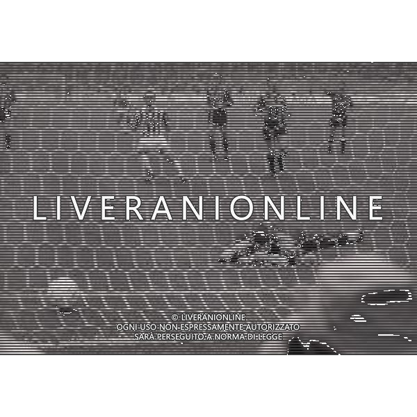 28-10-1990 TORINO CAMPIONATO DI CALCIO SERIE A JUVENTUS INTER 4-2 NELLA FOTO RIGORE SALVATORE SCHILLACI AG ALDO LIVERANI SAS
