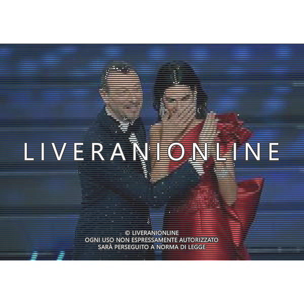 Foto: Aldo Liverani 07/02/2020 Sanremo (Italia) Spettacolo Serata n\'4 - 70\' Festival di Sanremo Teatro Ariston Nella foto: Amadeus, Francesca Sofia Novello Photo: Aldo Liverani 07 February 2020 Sanremo (Italy) Entertainment Day 4 of 70\' Festival Sanremo In the pic: Amadeus, Francesca Sofia Novello