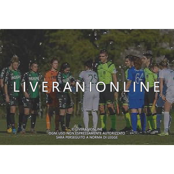 Calcio Coppa Italia Femminile 2019/2020 San Gimignano (SI), Italia 07/02/2020 Florentia S. Gimignano vs Sassuolo Nella foto: Le squadre a centrocampo ©Fabio Fagiolini - Alessio Marini / AGENZIA ALDO LIVERANI SAS