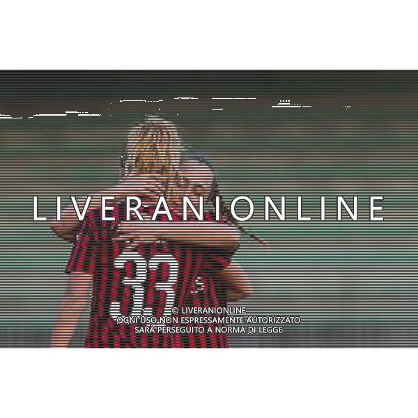 Calcio Coppa Italia Femminile 2019/2020 Milano, Italia 08/02/2020 Milan vs Fiorentina Women\'s Nella foto: Deborah Salvatori Rinaldi (Milan), Francesca Vitale (Milan) esultanza gol ©Francesco Scaccianoce - Alessio Marini / AGENZIA ALDO LIVERANI SAS
