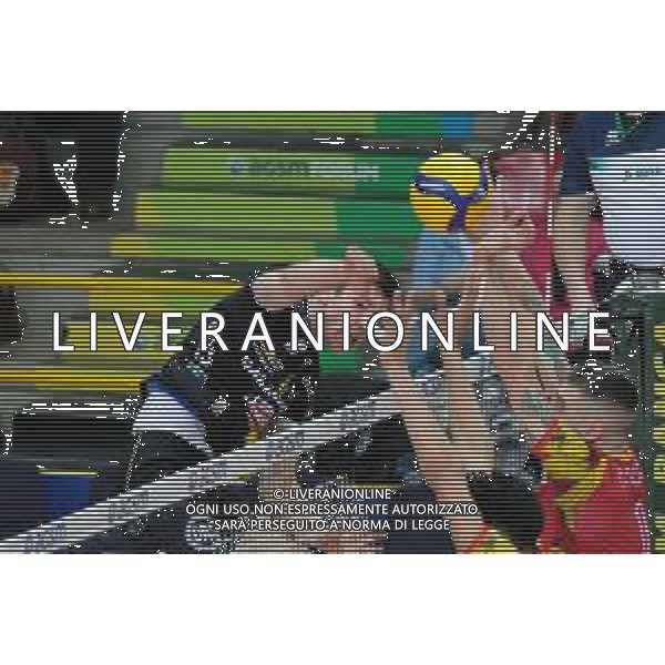 Campionato di Volley Superlega Serie A 2019/2020 Verona, Italia 08/02/2020 Calzedonia Verona vs Tonno Callipo Calabria Vibo Valentia Nella foto: Schoicciata di Asparuh Asparuhow (8) Calzedonia Verona FOTO ROBERTO TOMMASINI-ALESSIO MARINI-AG ALDO LIVERANI SAS