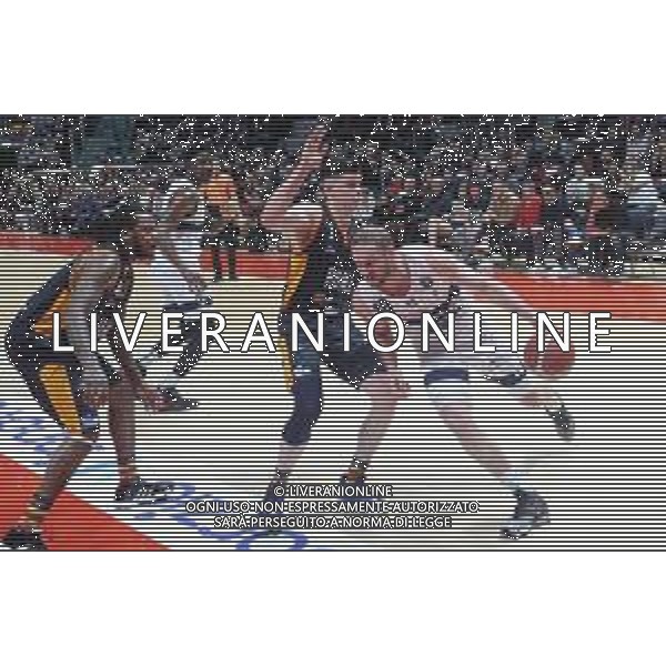 Campionato di Basket Serie A 2019/2020 Bologna, Italia 08/02/2020 Fortitudo Bologna vs Virtus Roma Nella foto: Maarten Leunen (Fortitudo Pompea Bologna) (des.) contrastato da Amar Alibegovic (Virtus Roma) FOTO MICHELE NUCCI-ALESSIO MARINI-AG ALDO LIVERANI SAS