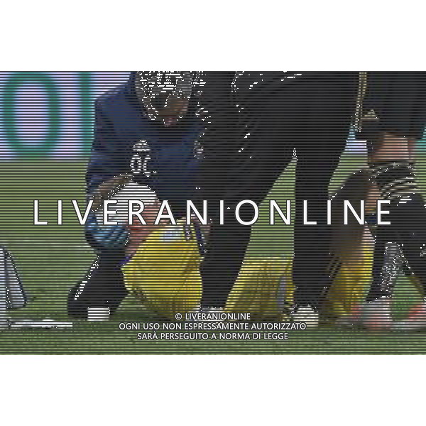 Campionato di Calcio Serie B 2019/2020 Pisa, Italia 09/02/2020 Pisa vs Chievo Nella foto: Gori (Pi) aiutato dal medico del Pisa dopo l\'infortunio. ©Gabriele Masotti - Alessio Marini / AGENZIA ALDO LIVERANI SAS