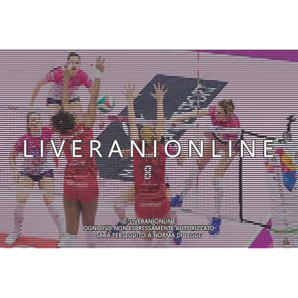 Campionato di Volley Serie A1 Femminile 2019/2020 Busto Arsizio, Italia 09/02/2020 Unet E-Work Busto Arsizio vs Igor Gorgonzola Novara Nella foto: schiacciata di Megan Courtney (Igor Gorgonzola Novara) ©Elisa Calabrese - Alessio Marini / AGENZIA ALDO LIVERANI SAS