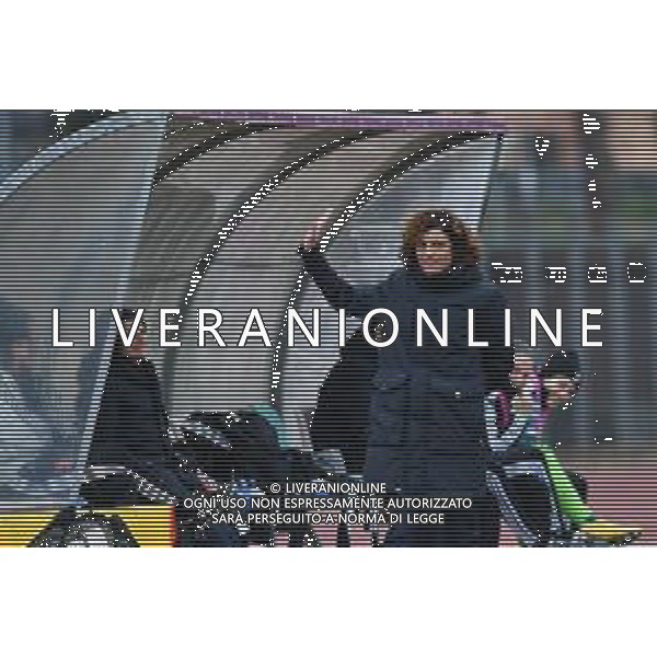Calcio Coppa Italia Femminile 2019/2020 Empoli, Italia 09/02/2020 Empoli Ladies vs Juventus Nella foto: Rita Guarino (allenatrice Juventus) saluta i tifosi ©Lisa Guglielmi - Alessio Marini / AGENZIA ALDO LIVERANI SAS
