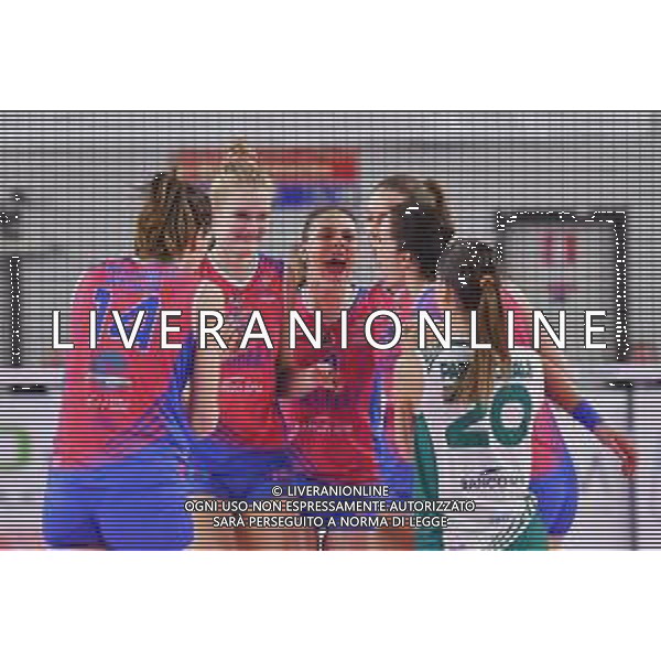 Campionato di Volley Serie A1 Femminile 2019/2020 Scandicci (FI), Italia 09/02/2020 Savino Del Bene Scandicci vs Saugella Monza Nella foto: Esultanza Saugella Monza FOTO LISA GUGLIELMI-ALESSIO MARINI-AG ALDO LIVERANI SAS