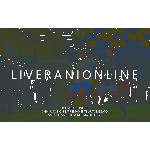Campionato di Calcio Serie C - Lega Pro 2019/2020 Castellamare di Stabia, Italia 09/02/2020 Cavese vs Catania Nella foto: Riccardo Spaltro (25) Cavese 1919 in pressing su Giovanni Pinto (20) Calcio Catania FOTO ANDREA D\'AMICO-ALESSIO MARINI-AG ALDO LIVERANI SAS