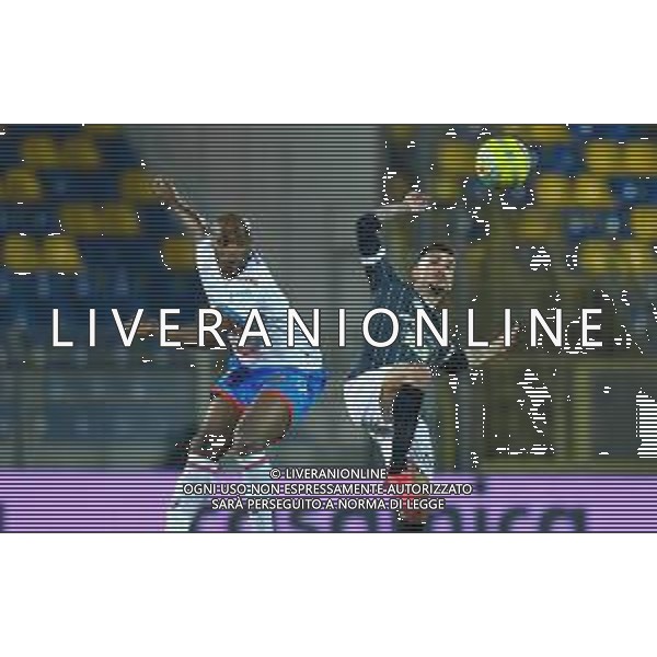 Campionato di Calcio Serie C - Lega Pro 2019/2020 Castellamare di Stabia, Italia 09/02/2020 Cavese vs Catania Nella foto: Leo Steve Beleck A\'Beka (9) Calcio Catania anticipato da Marco Castagna (4) Cavese 1919 FOTO ANDREA D\'AMICO-ALESSIO MARINI-AG ALDO LIVERANI SAS