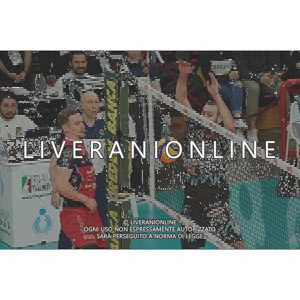 Campionato di Volley Superlega Serie A 2019/2020 Perugia, Italia 09/02/2020 Sir Safety Conad Perugia vs Gas Sales Piacenza Nella foto: tondo alessandro (n.14 schiacciatore - spiker gas sales piacenza) vs giuliano de cecco (n.15 palleggiatore sir safety conad perugia) FOTO LORIS CERQUIGLINI-ALESSIO MARINI-AG ALDO LIVERANI SAS