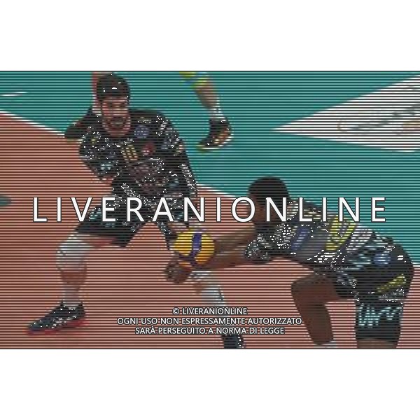 Campionato di Volley Superlega Serie A 2019/2020 Perugia, Italia 09/02/2020 Sir Safety Conad Perugia vs Gas Sales Piacenza Nella foto: wilfredo leon venero (n.9 schiacciatore sir safety conad perugia) in ricezione FOTO LORIS CERQUIGLINI-ALESSIO MARINI-AG ALDO LIVERANI SAS