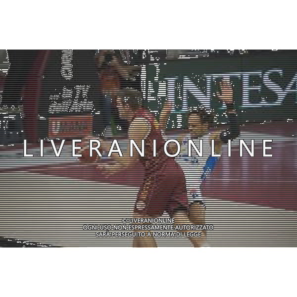 Campionato di Basket Serie A 2019/2020 Venezia, Italia 09/02/2020 Umana Reyer Venezia vs De Longhi Treviso Basket Nella foto: Michael Bramos (Umana Reyer Venezia) in contrasto con Amedeo Tessitori (De\' Longhi Treviso) FOTO MATTIA RADONI-ALESSIO MARINI-AG ALDO LIVERANI SAS