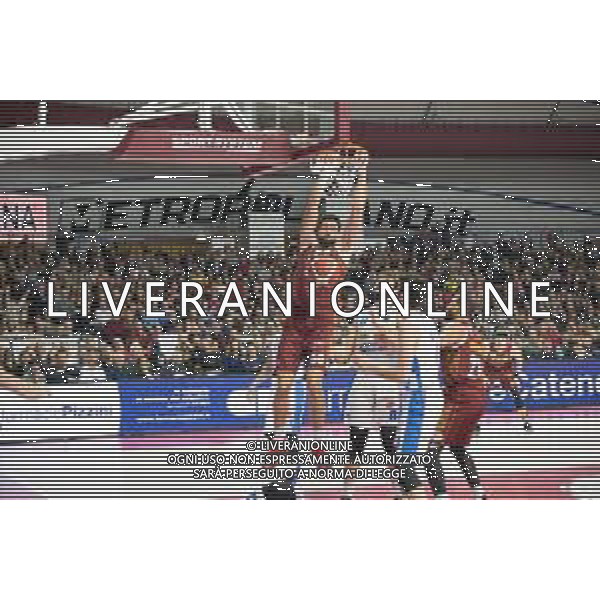 Campionato di Basket Serie A 2019/2020 Venezia, Italia 09/02/2020 Umana Reyer Venezia vs De Longhi Treviso Basket Nella foto: La schiacciata di Mitchell Watt (Umana Reyer Venezia) FOTO MATTIA RADONI-ALESSIO MARINI-AG ALDO LIVERANI SAS