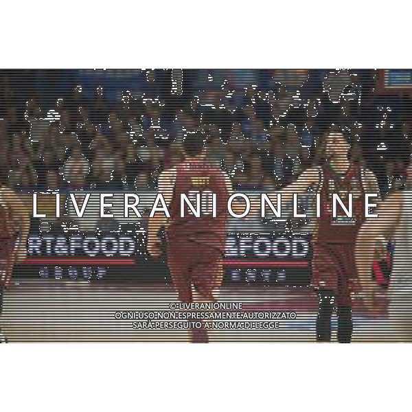 Campionato di Basket Serie A 2019/2020 Venezia, Italia 09/02/2020 Umana Reyer Venezia vs De Longhi Treviso Basket Nella foto: IL 5 di Austin Daye (Umana Reyer Venezia) a Mitchell Watt (Umana Reyer Venezia) dopo il canestro FOTO MATTIA RADONI-ALESSIO MARINI-AG ALDO LIVERANI SAS