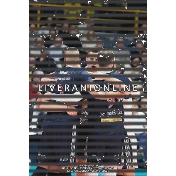 Campionato di Volley Superlega Serie A 2019/2020 Modena, Italia 09/02/2020 Leo Shoes Modena vs Allianz Milano Nella foto: Allianz Milano festeggia per un punto FOTO DANIELE NICLI-ALESSIO MARINI-AG ALDO LIVERANI SAS