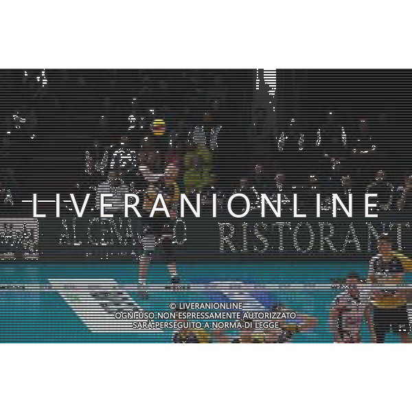 Campionato di Volley Superlega Serie A 2019/2020 Modena, Italia 09/02/2020 Leo Shoes Modena vs Allianz Milano Nella foto: Battuta di Ivan Zaytsev (09) (Loe Shoes Modena) FOTO DANIELE NICLI-ALESSIO MARINI-AG ALDO LIVERANI SAS