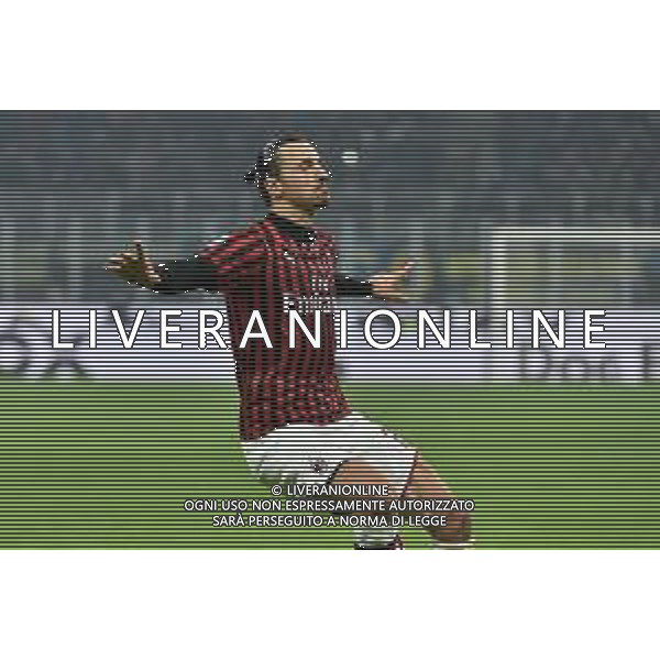 esultanza di zlatan Ibrahimovic dopo il gol del 0-2 Milan Inter vs Milan Campionato Serie A TIM - 23¬∞ giornata Milano 09-02-2020 Stadio Giuseppe Meazza - San Siro foto Roberto Garavaglia - ag. Aldo Liverani sas / AGENZIA ALDO LIVERANI SAS