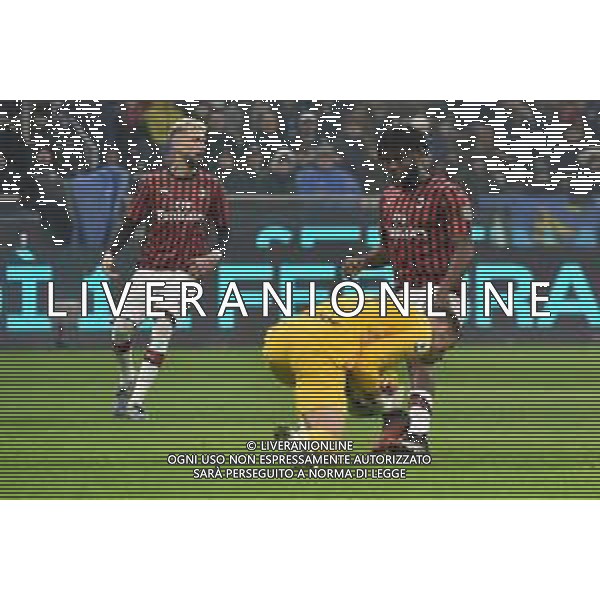 daniele Padelli anticipa Franck Kessie\' Inter vs Milan Campionato Serie A TIM - 23¬∞ giornata Milano 09-02-2020 Stadio Giuseppe Meazza - San Siro foto Roberto Garavaglia - ag. Aldo Liverani sas / AGENZIA ALDO LIVERANI SAS