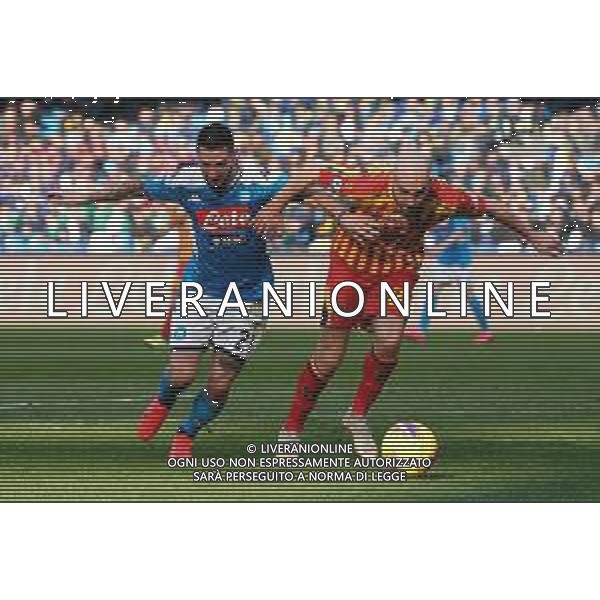 Campionato di Calcio Serie A 2019/2020 Napoli, Italia 09/02/2020 Napoli vs Lecce Nella foto: Matteo Politano-Riccardo Saponara FOTO MARCO IORIO-ALESSIO MARINI-AG ALDO LIVERANI SAS