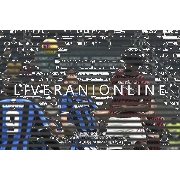 diego Godin e franck Kessie\' Inter vs Milan Campionato Serie A TIM - 23¬∞ giornata Milano 09-02-2020 Stadio Giuseppe Meazza - San Siro foto Roberto Garavaglia - ag. Aldo Liverani sas / AGENZIA ALDO LIVERANI SAS