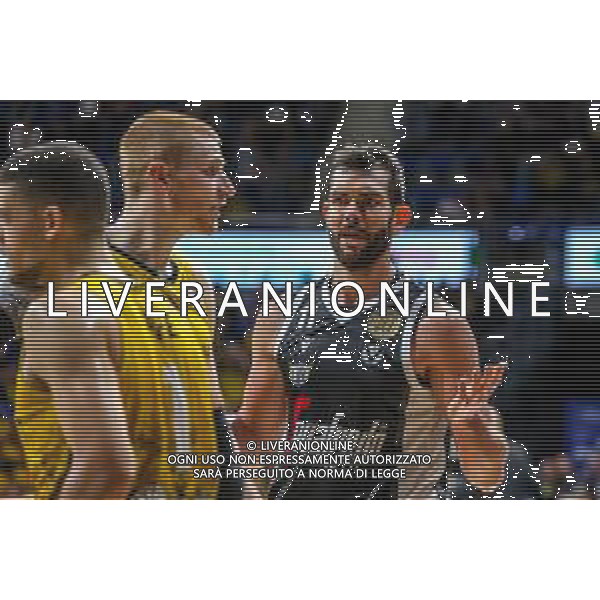 FIBA Intercontinental Cup Tenerife, Italia 09/02/2020 Finale - Segafredo Virtus Bologna vs Iberostar Tenerife Nella foto: Giampaolo Ricci (Segafredo Virtus Bologna) e Aaron White (Iberostar Tenerife) durante il match FOTO DAVIDE DI LALLA-ALESSIO MARINI-AG ALDO LIVERANI SAS