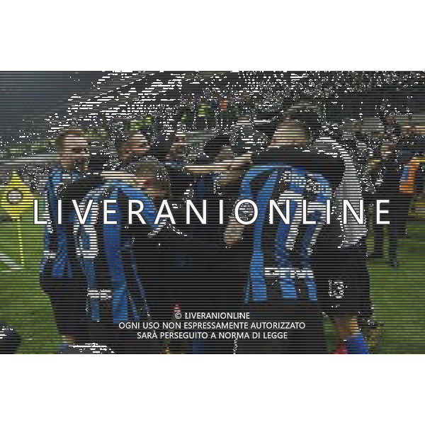 esultanza Inter dopo il gol del 4 a 2 di romelu Lukaku - abbraccio Inter vs Milan Campionato Serie A TIM - 23¬∞ giornata Milano 09-02-2020 Stadio Giuseppe Meazza - San Siro foto Roberto Garavaglia - ag. Aldo Liverani sas / AGENZIA ALDO LIVERANI SAS