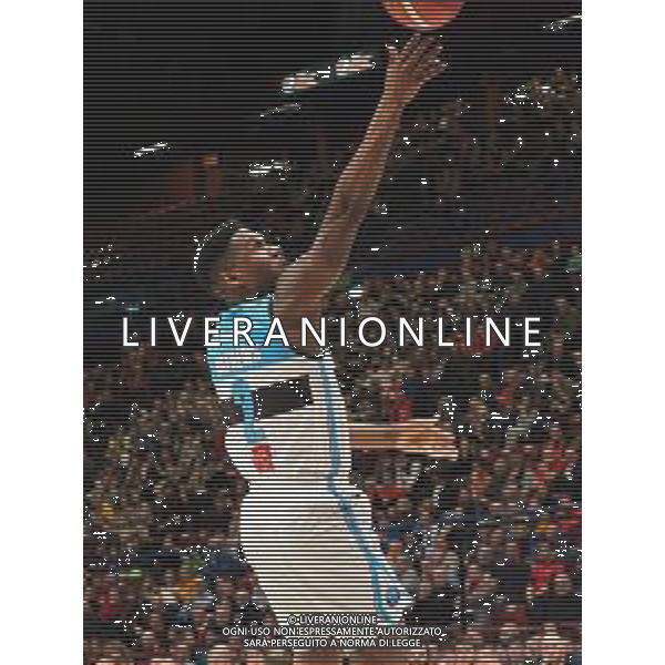 Campionato di Basket Serie A 2019/2020 Milano, Italia 09/02/2020 AX Armani Exchange Olimpia Milano vs Vanoli Basket Cremona Nella foto: Mathews della Vanoli Cremona a segno al Forum di Milano contro la AX Armani Exchange Olimpia Milano FOTO SAVINO PAOLELLA-ALESSIO MARINI-AG ALDO LIVERANI SAS