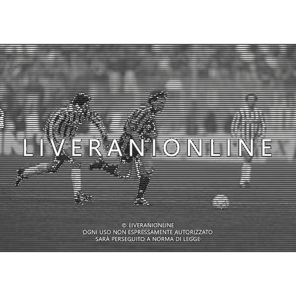 08-12-1991 TORINO-CAMPIONATO DI CALCIO SERIE A JUVENTUS INTER 2-1 NELLA FOTO LOTHAR MATTHAUS E ROBERTO BAGGIO AG ALDO LIVERANI SAS