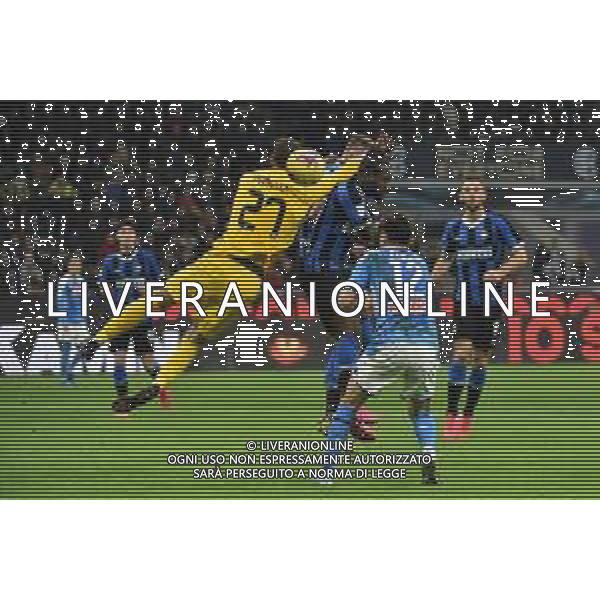un\'uscita fuori tempo di Daniele Padelli Inter vs Napoli Coppa Italia - semifinale gara di andata Milano 12-02-2020 Stadio Giuseppe Meazza - San Siro foto Roberto Garavaglia - ag. Aldo Liverani sas/ AGENZIA ALDO LIVERANI SAS
