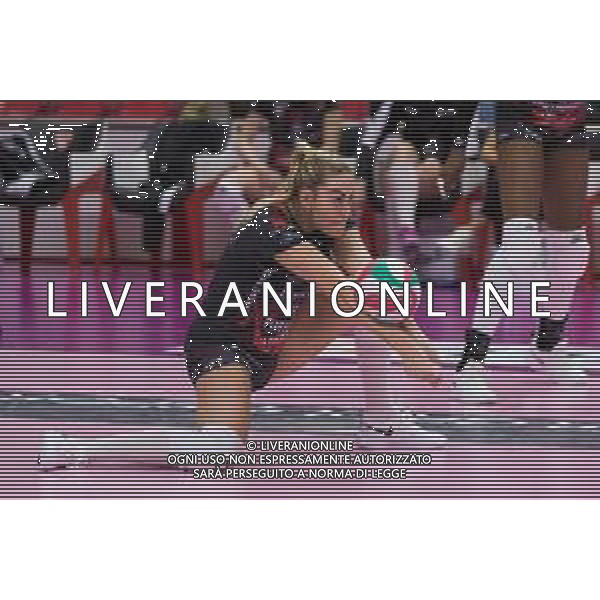 Campionato di Volley Serie A1 Femminile 2019/2020 Busto Arsizio, Italia 12/02/2020 Unet E-Work Busto Arsizio-Bartoccini Fortinfissi Perugia Nella foto: bagher di Veronica Angeloni (Bartoccini Fortinfissi Perugia) ©Elisa Calabrese - Alessio Marini / AGENZIA ALDO LIVERANI SAS